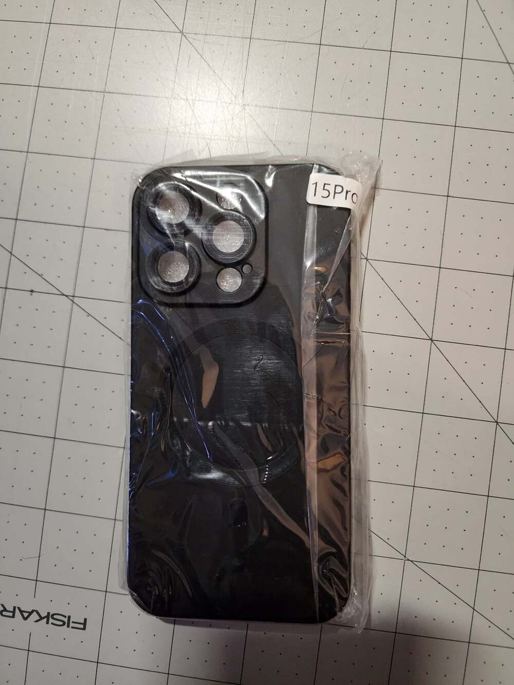 Generic iPhone 15 Pro Size 15 Pro Black Magnetic Phone Case